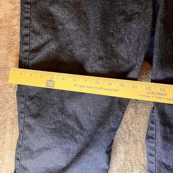 Dark Blue Women’s Capri’s - Classic Denim Style Size 22W - Picture 9 of 11